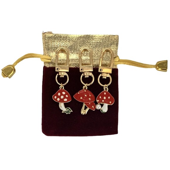 Evenchae Retro Mushroom Keychains - Set of 3, Gift Bag - Picture 6 of 6